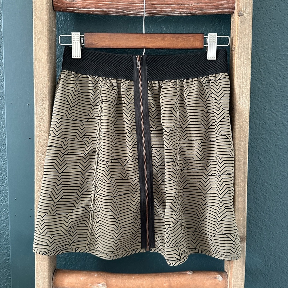 Urban Outfitters Silence + Noise Olive Green and Black Geometric Skirt Size XS